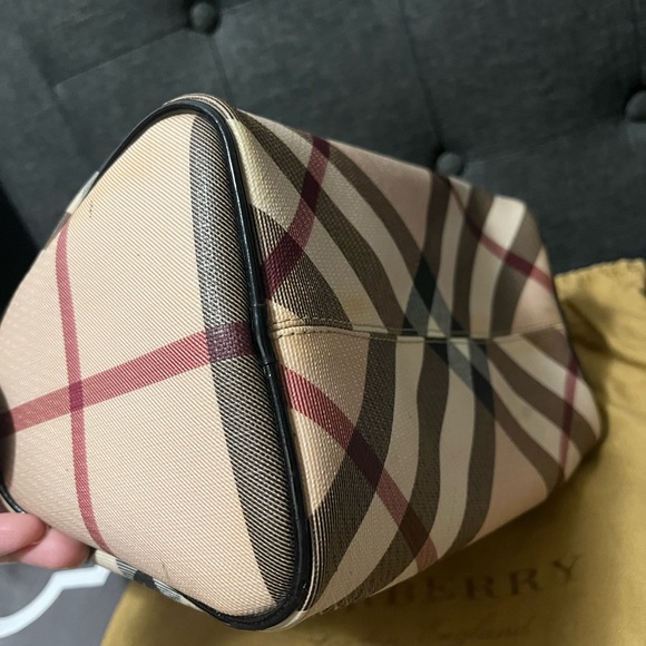 Authentic Burberry Nova Check Bowling Bag - Picture 10 of 13